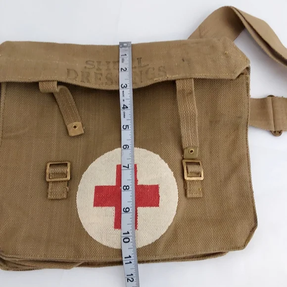 Original British WWII Pattern 1937 Medic Shoulder Bag for Shell Dressings